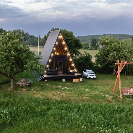 Vakantiehuis Blackcherry_ukraine Chereshenka